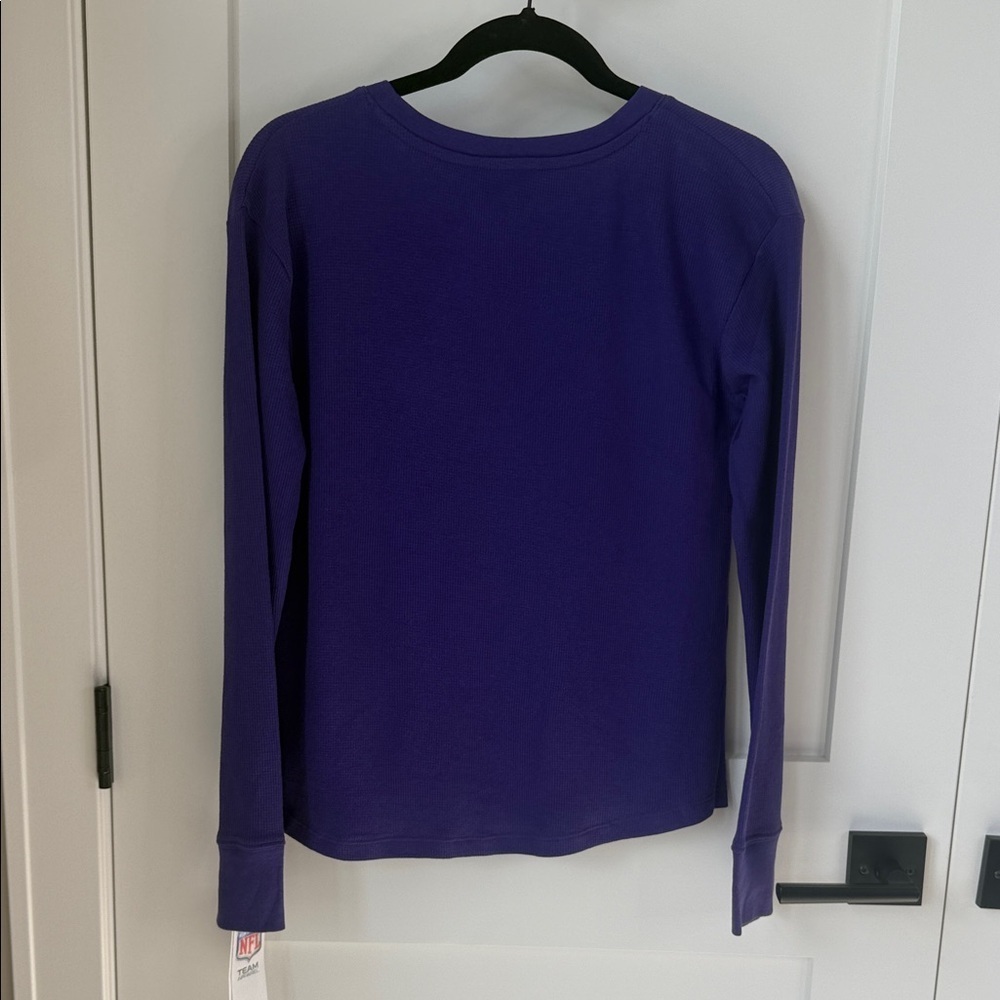 BNWT Minnesota Vikings Purple Long Sleeve Shirt - Picture 3 of 4